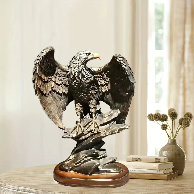 Majestic Eagle Rasin Statue - thebens